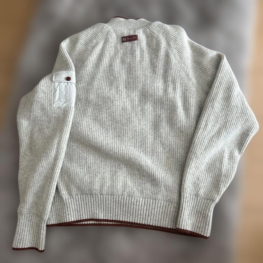 Garment Golf（ガーメントゴルフ）のダウンとニット