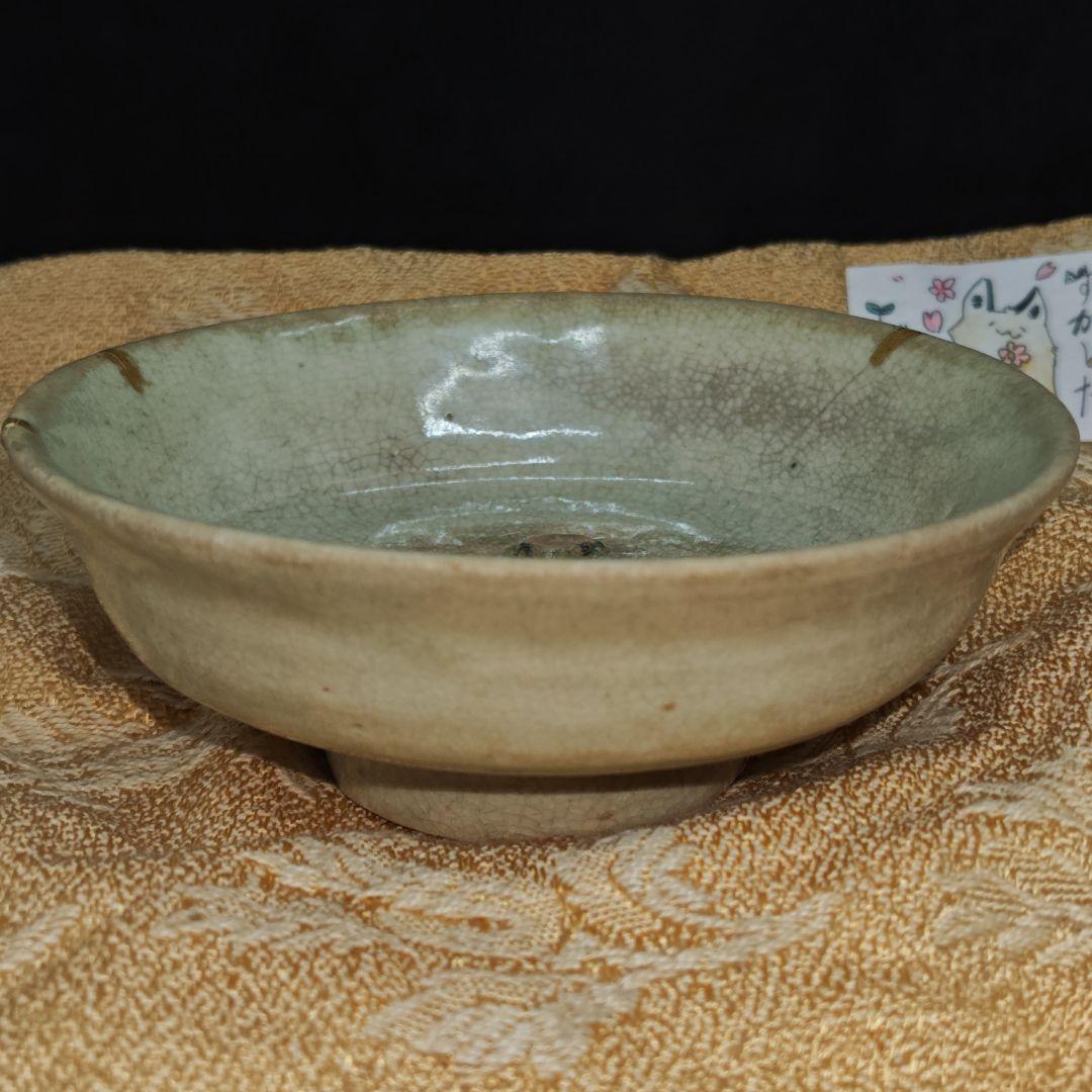 李朝堅手(白磁)平茶碗(元箱、包み古布付、繕い有り)