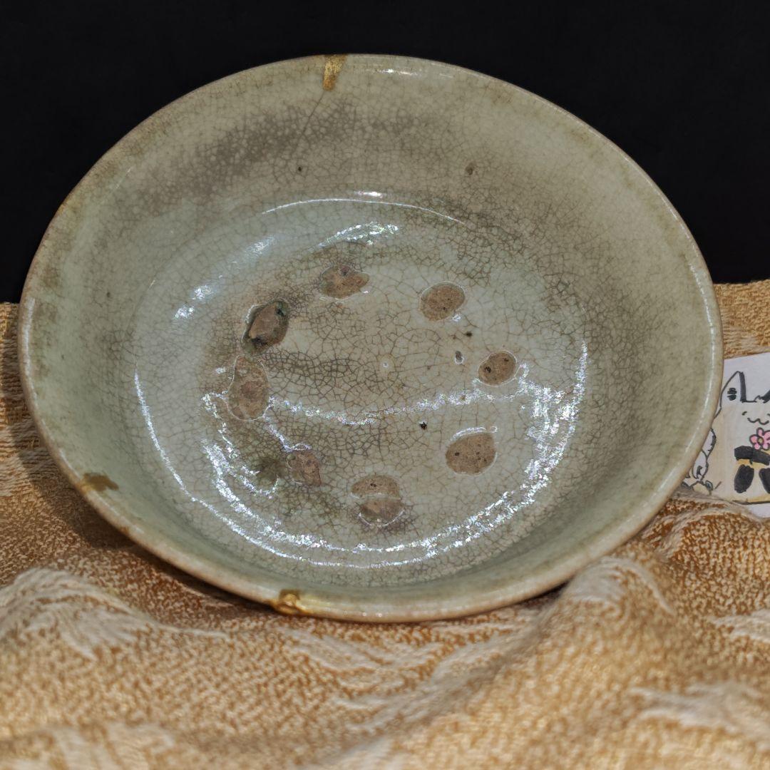 李朝堅手(白磁)平茶碗(元箱、包み古布付、繕い有り)