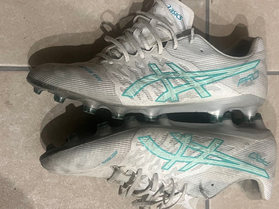 ASICS サッカーシューズ スパイク ホワイト