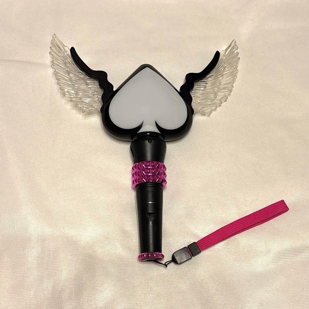 2NE1 ペンライト 電池付き