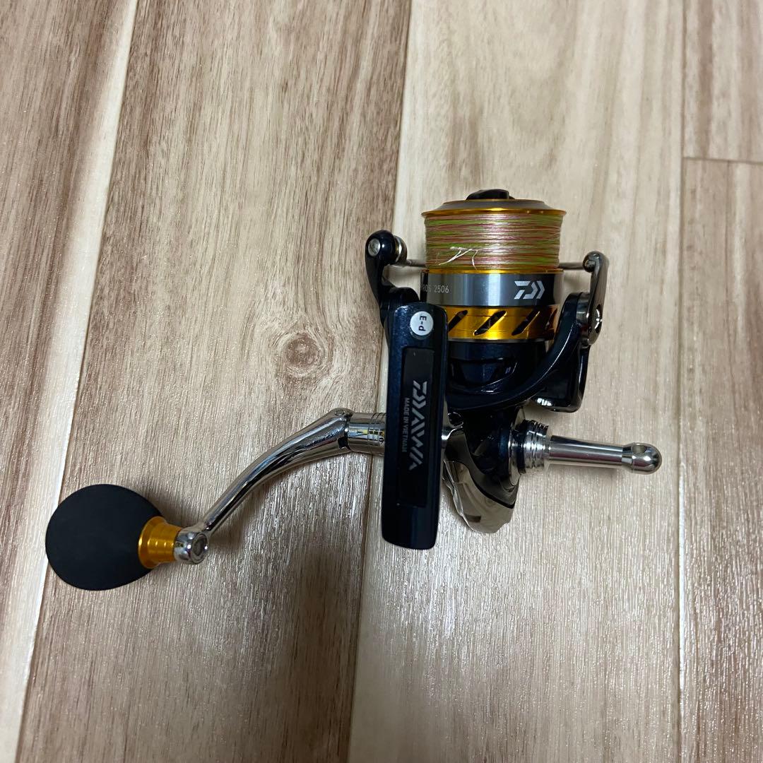 【DAIWA】 REVROS 2506H 2506