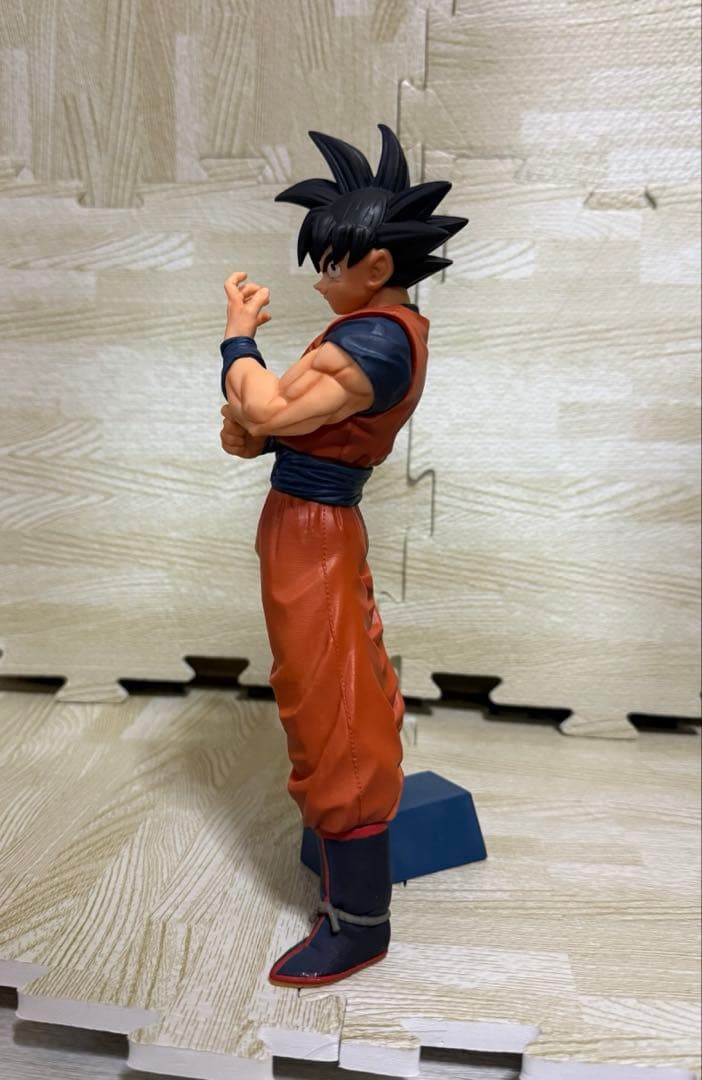 国内正規品 一番くじドラゴンボール STRONG CHAINS D賞 孫悟空