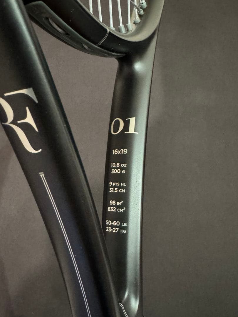 Wilson RF01 PRO ウィルソン G2 Roger Federer