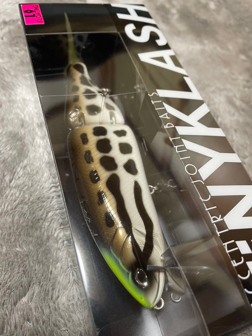 DRTタイニークラッシュ　Jスネークヘッド