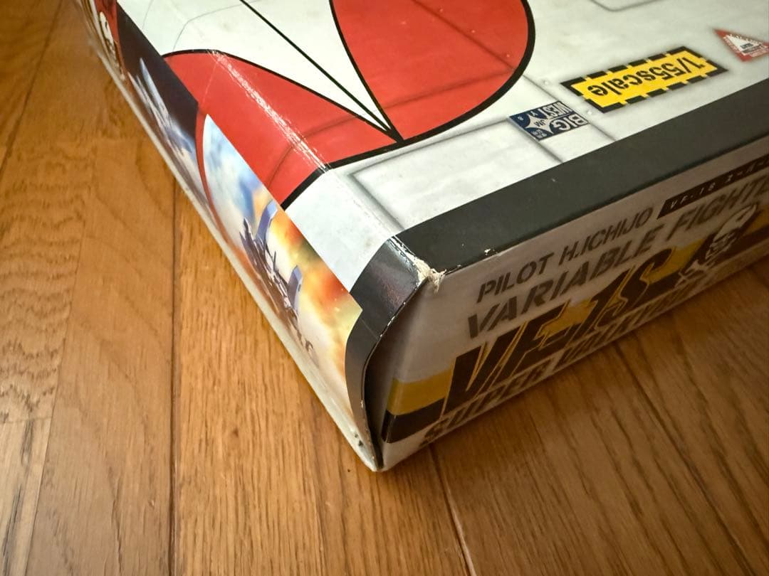 1/55VF-1S スーパーバルキリー ロイ•フォッカー機 可変戦闘機
