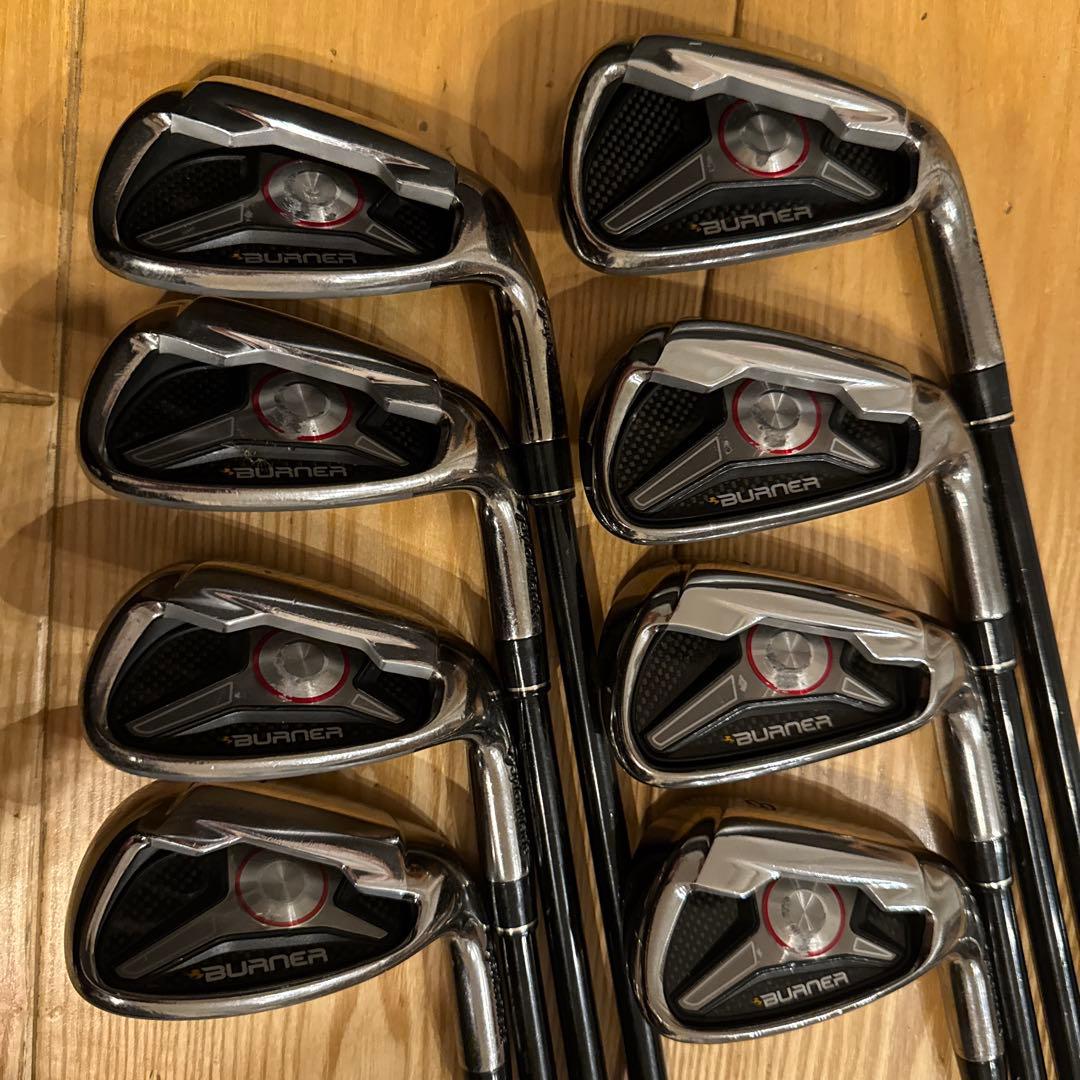 TaylorMadeBurnerアイアン+ゼクシオドライバー+ユーティリティ