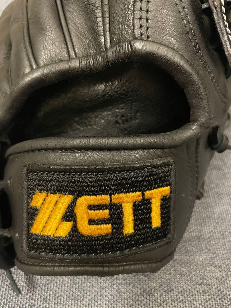 ZETT プロステイタス　野球 硬式グローブ 一般用　大人　右投げ　グラブ　内野