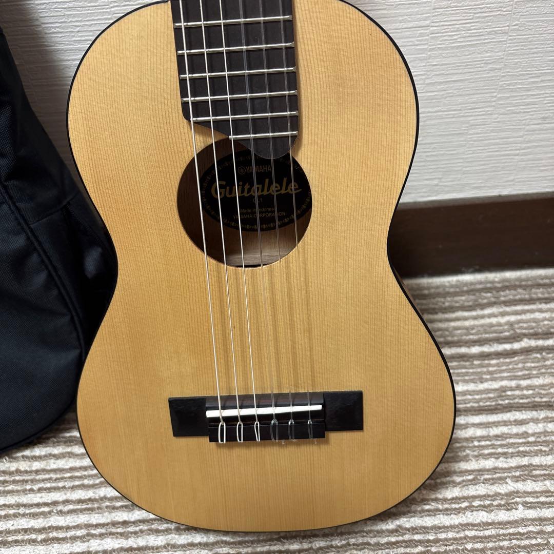 美品　YAMAHA　ギタレレ　GL-1 ソフトケース付属