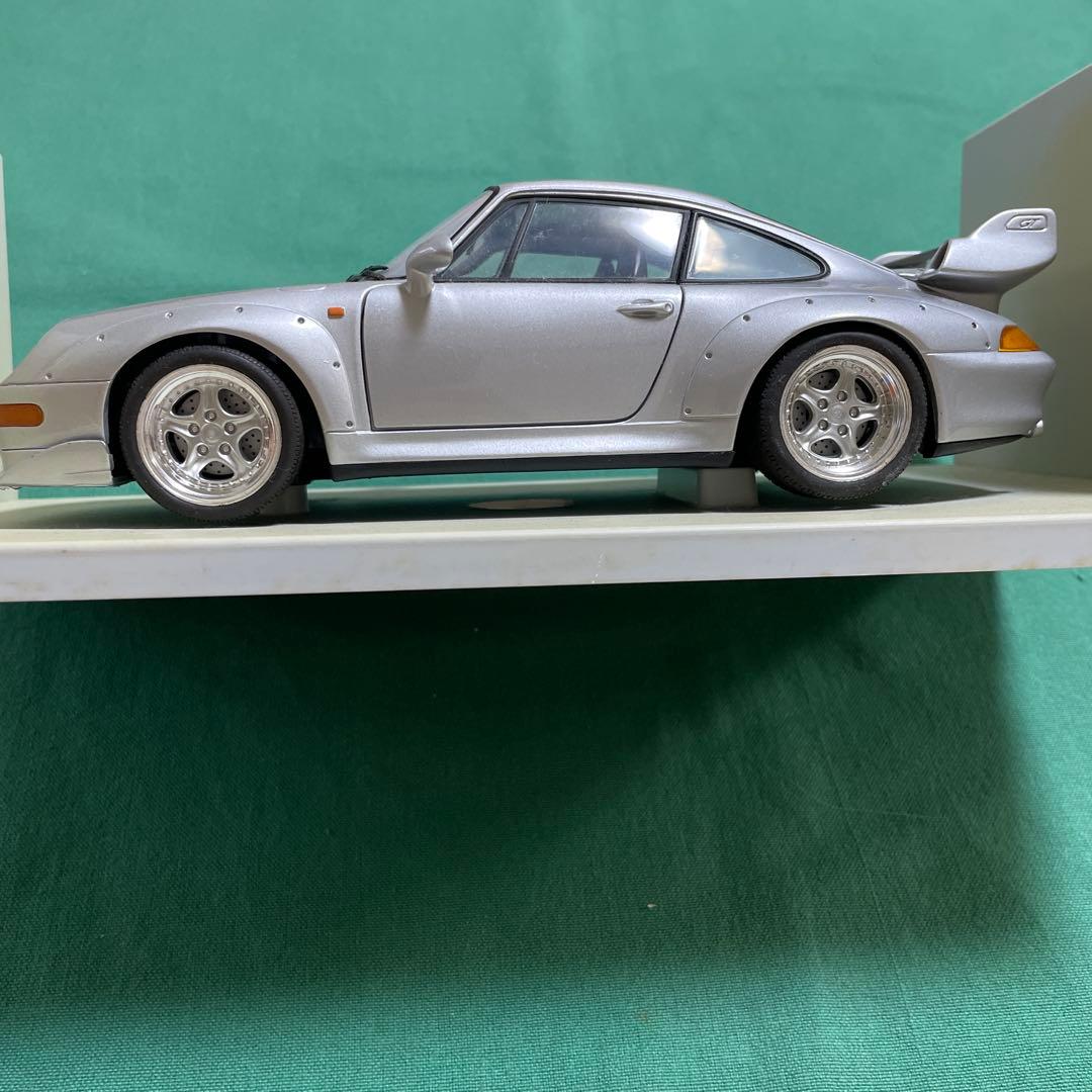ミニカー Porsche 911 GT2 1/18 UT models