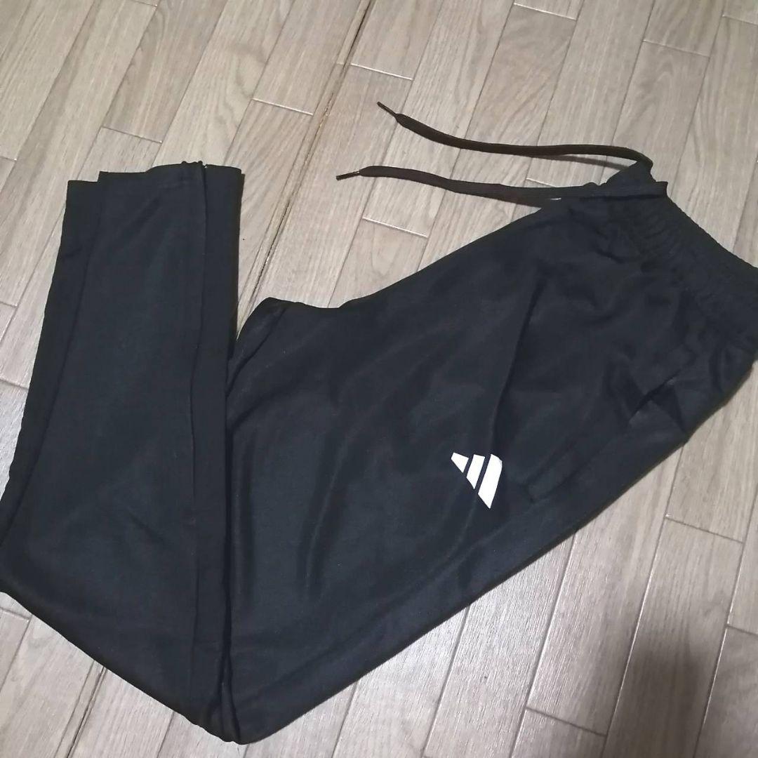 【残りわずか】新品　adidas ジャージ上下セット Lサイズ 黒　正規品