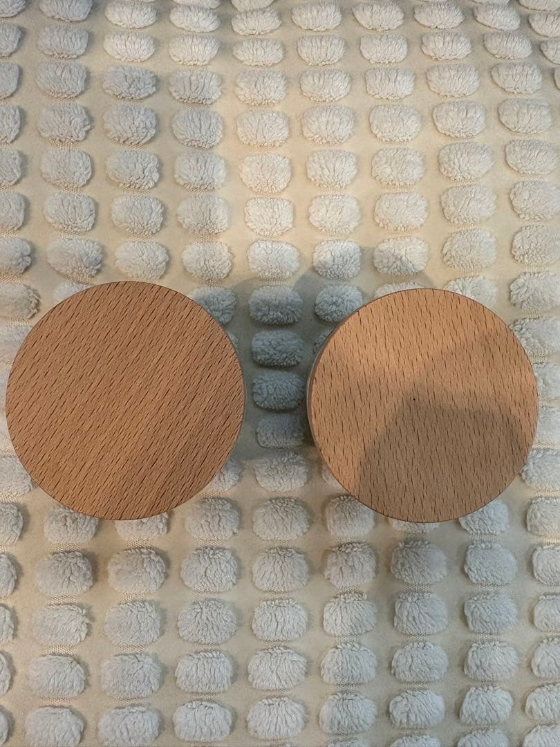 マリメッコ　ラテマグ　ヴィヒキルース　木蓋付き　ピンク&緑　2個セット