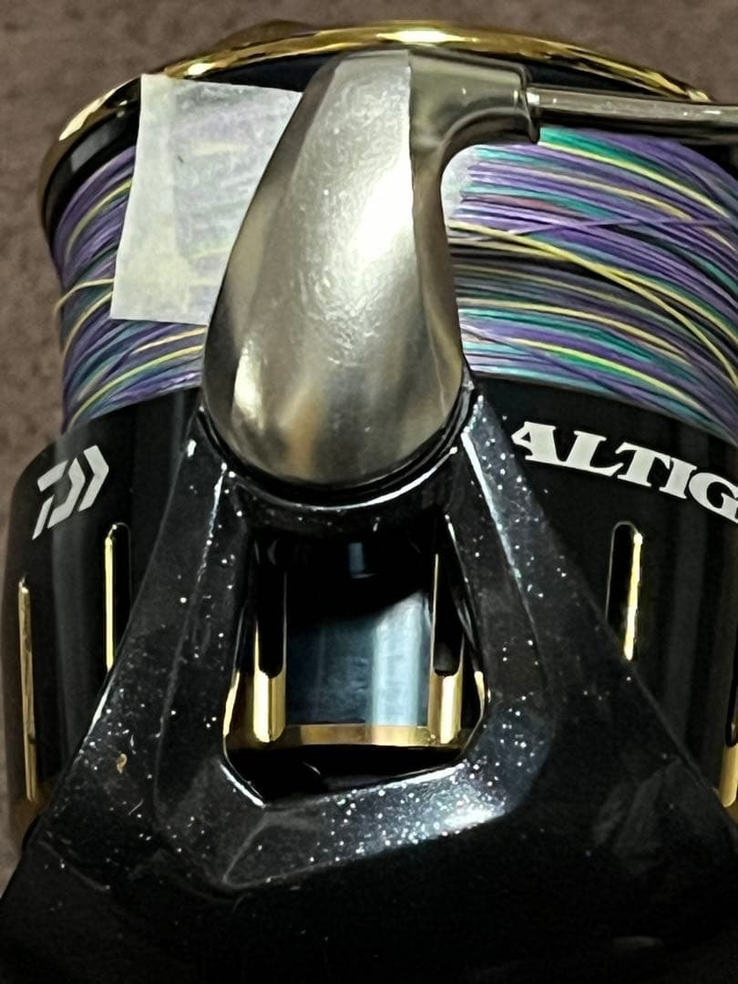 DAIWA 23 SALTIGA 4000-XH 使用数回5回美品