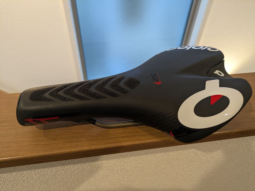 Selle Italia SLR ブラック サドル