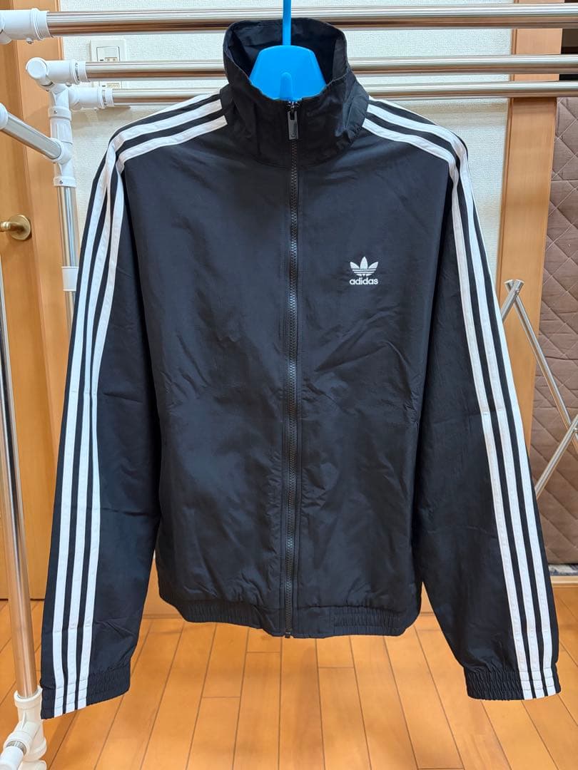 adidas アディダス オリジナルス トレフォイルロゴ ナイロン　セットアップ
