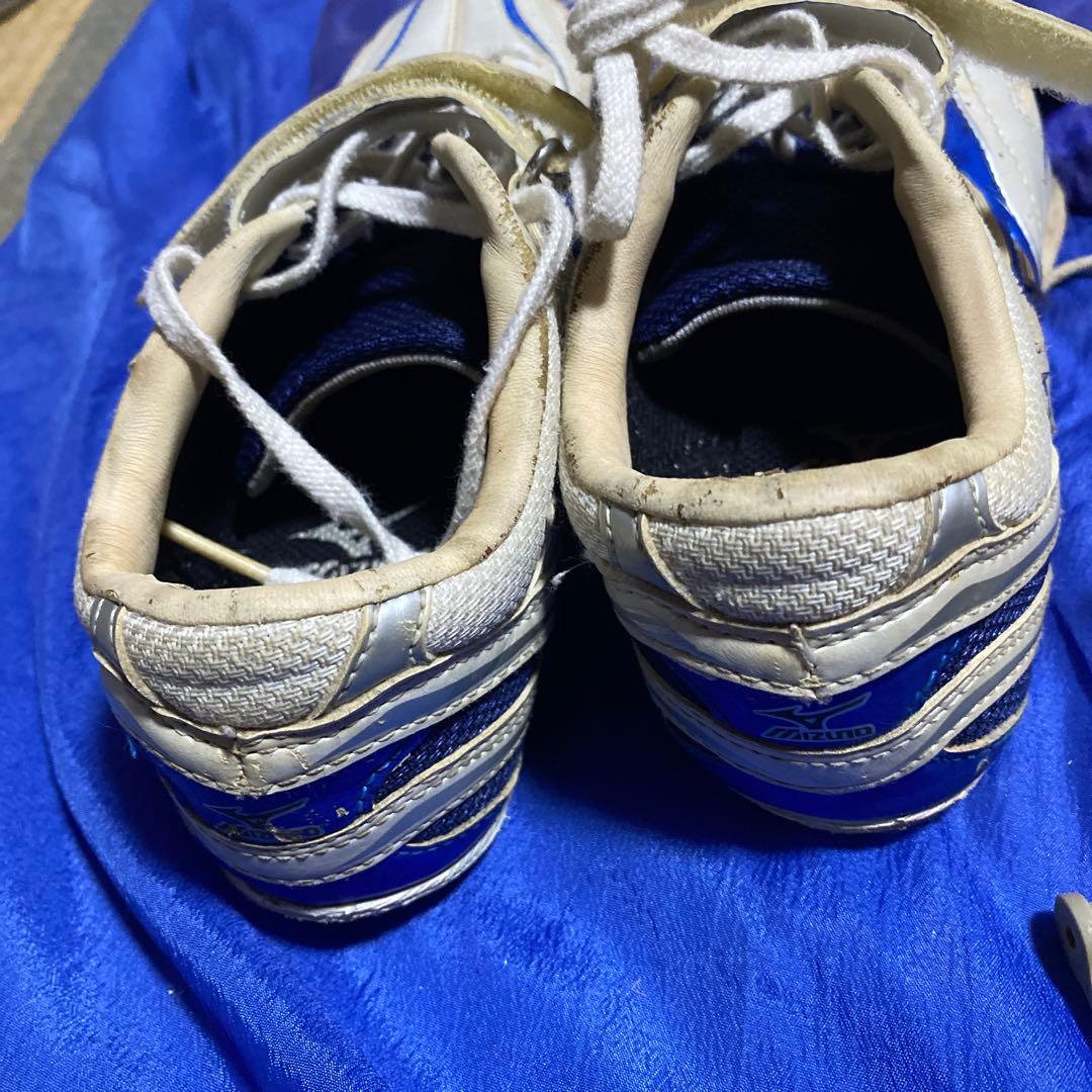 お値下げ不可　Mizuno スパイクシューズ ホワイト/ブルー　23センチ