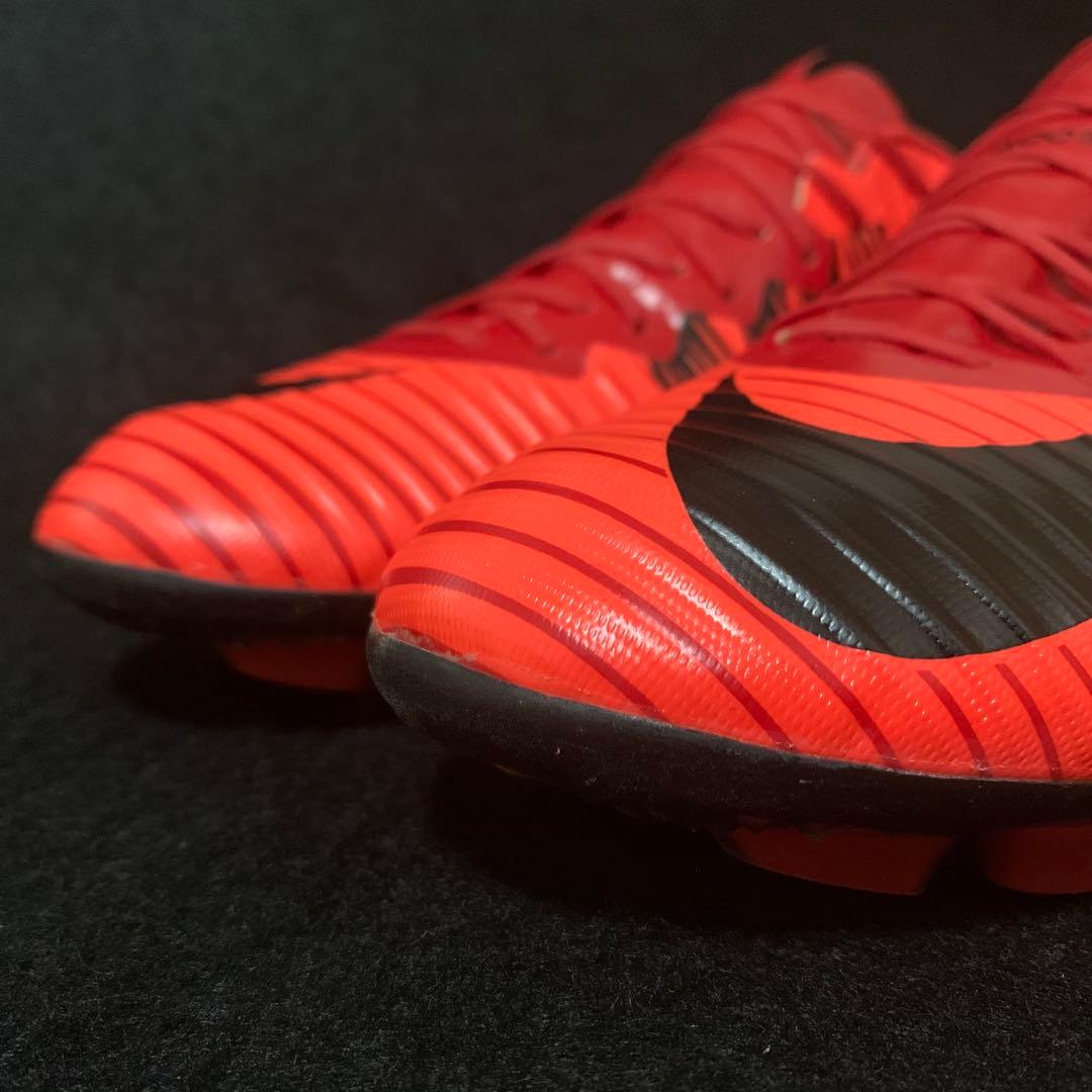 【極美品】NIKE マーキュリアル ヴェイパー 11 HG-V