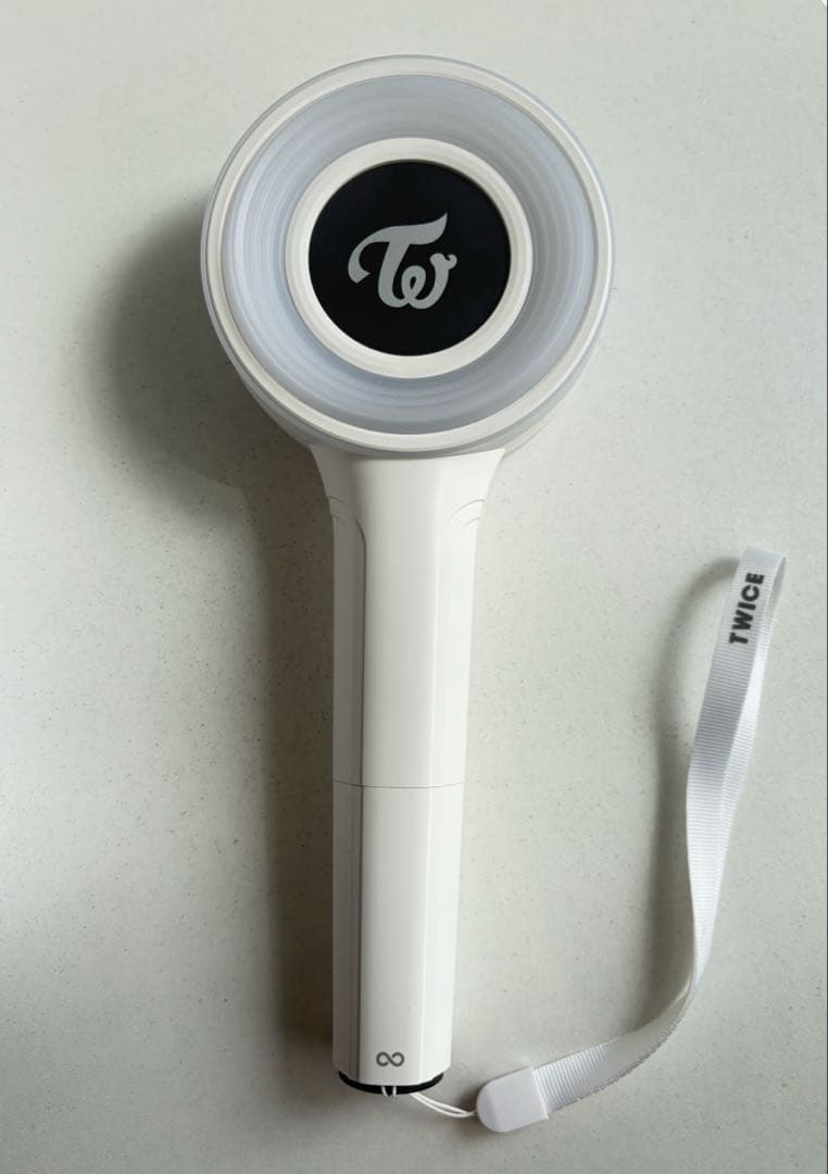 TWICE ペンライト CANDYBONG ∞ 新品