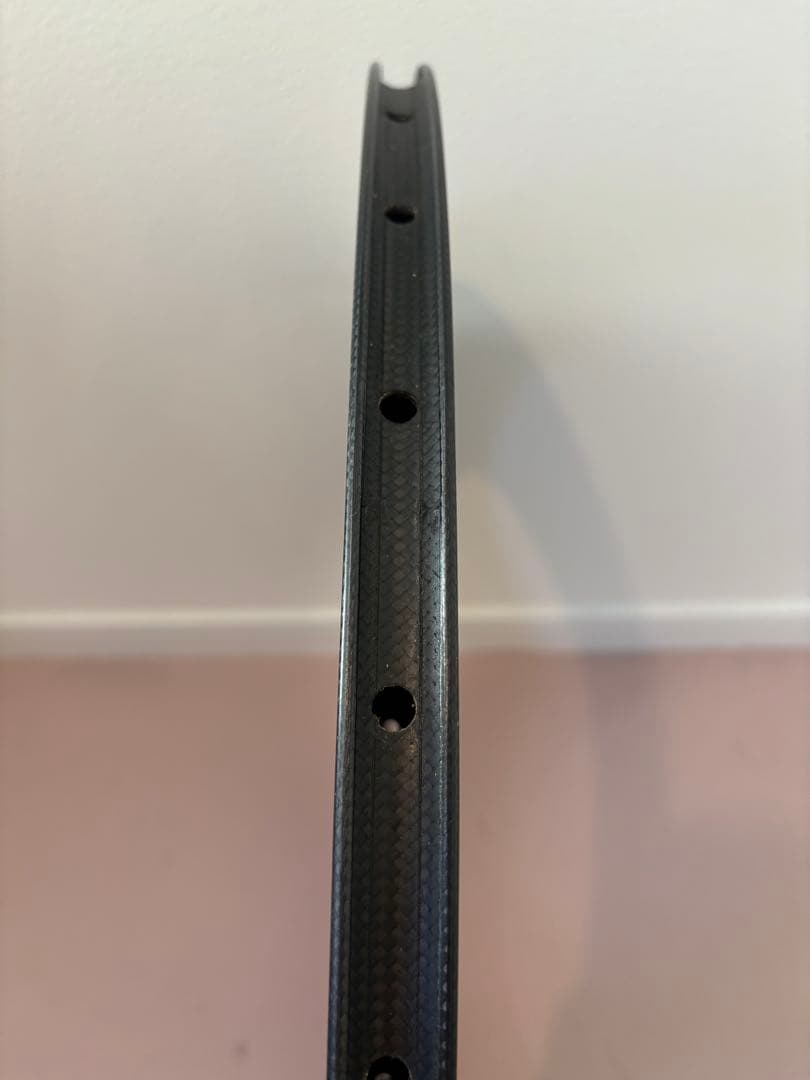 BLB NOTRIOUS90 ディープカーボンリムBROTURESピストホイール