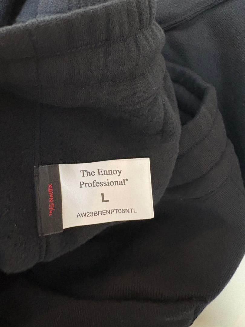 Netflix ×TheEnnoyProfessional セットアップ　L