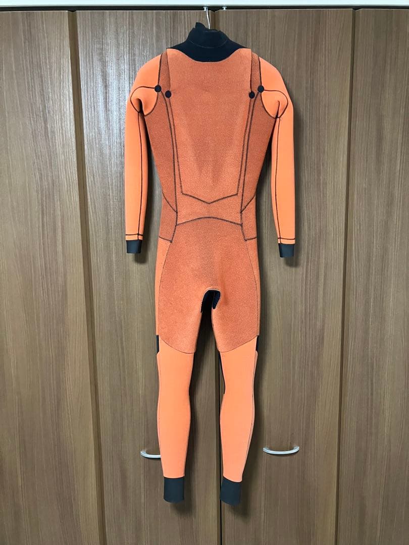 美品レディースウェットスーツ　セミドライ裏起毛