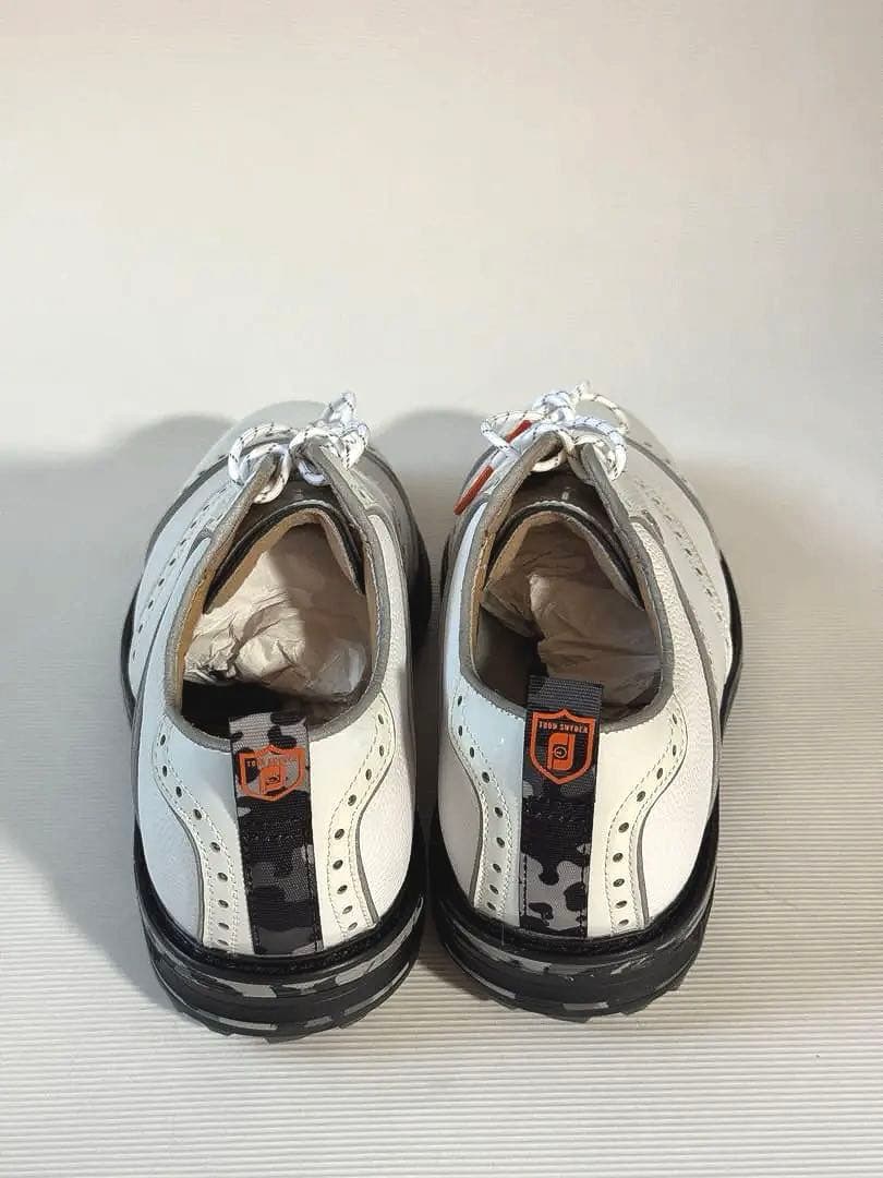 【FootJoy Premiere Series 】ホワイトゴルフシューズ