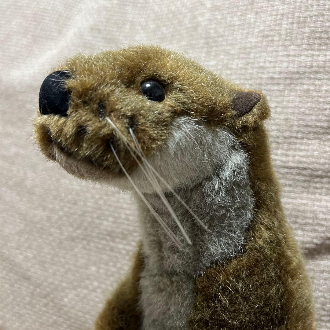 ケーセン　カワウソ　ぬいぐるみ