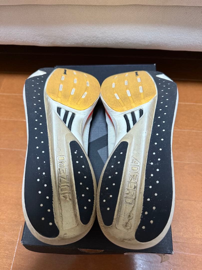 アディダスアディゼロタクミセン26.0cm ランニングシューズ