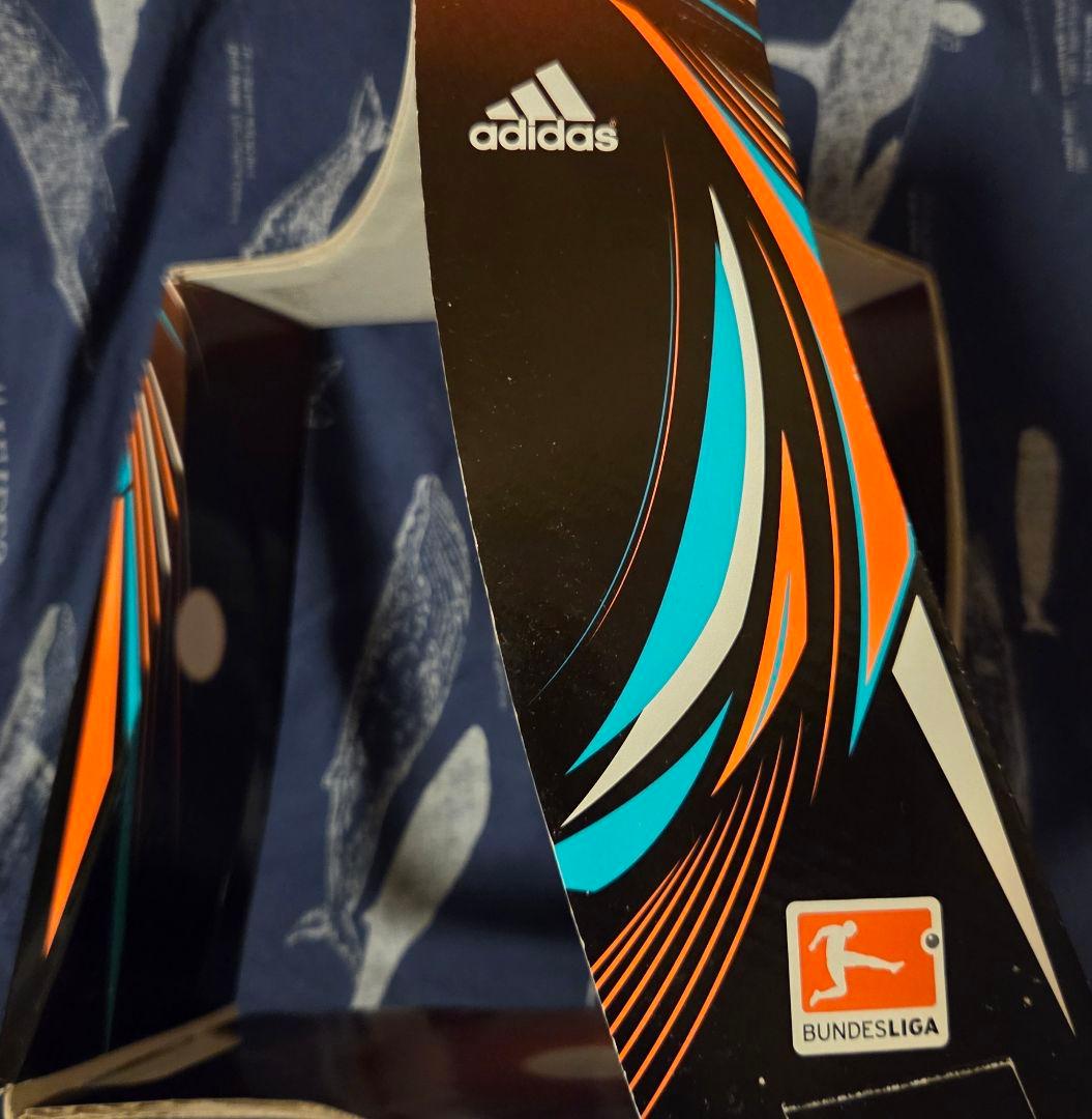 adidas torfabrik サッカーボール Bundesligaブラズーカ