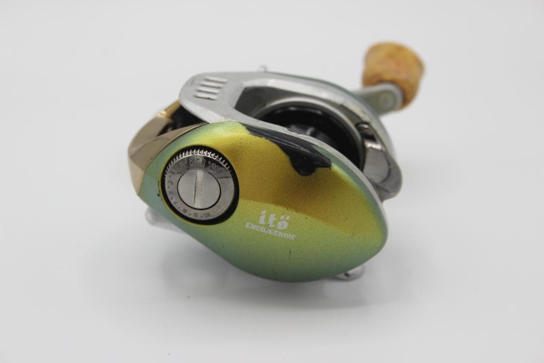 TD-ito 103M メガバス×Daiwa リール TDイトウ