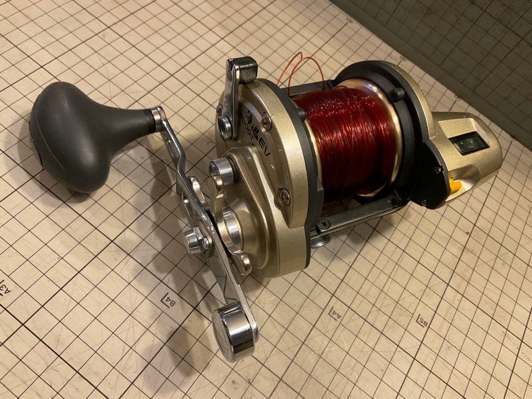 n*u様 SHIMANO 海魂EV 3000T両軸リール　石鯛用　used 美品