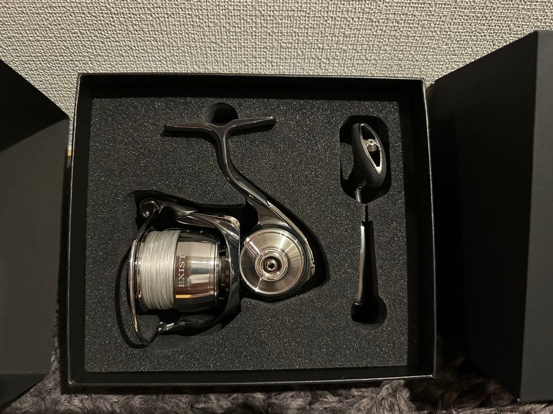 リール DAIWA 22EXIST PCLT3000-XH