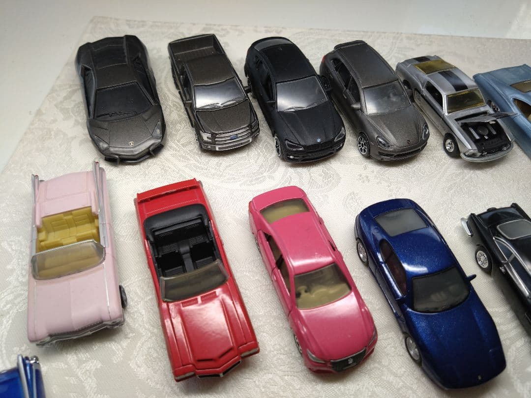 ミニカー（サイズ・中）、バイク 26台セット