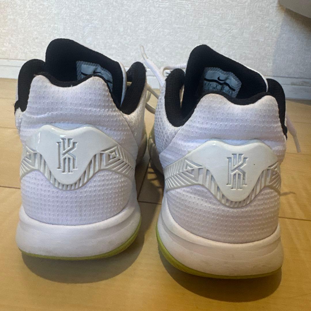 Nike Kyrie 7 バスケットボールシューズ