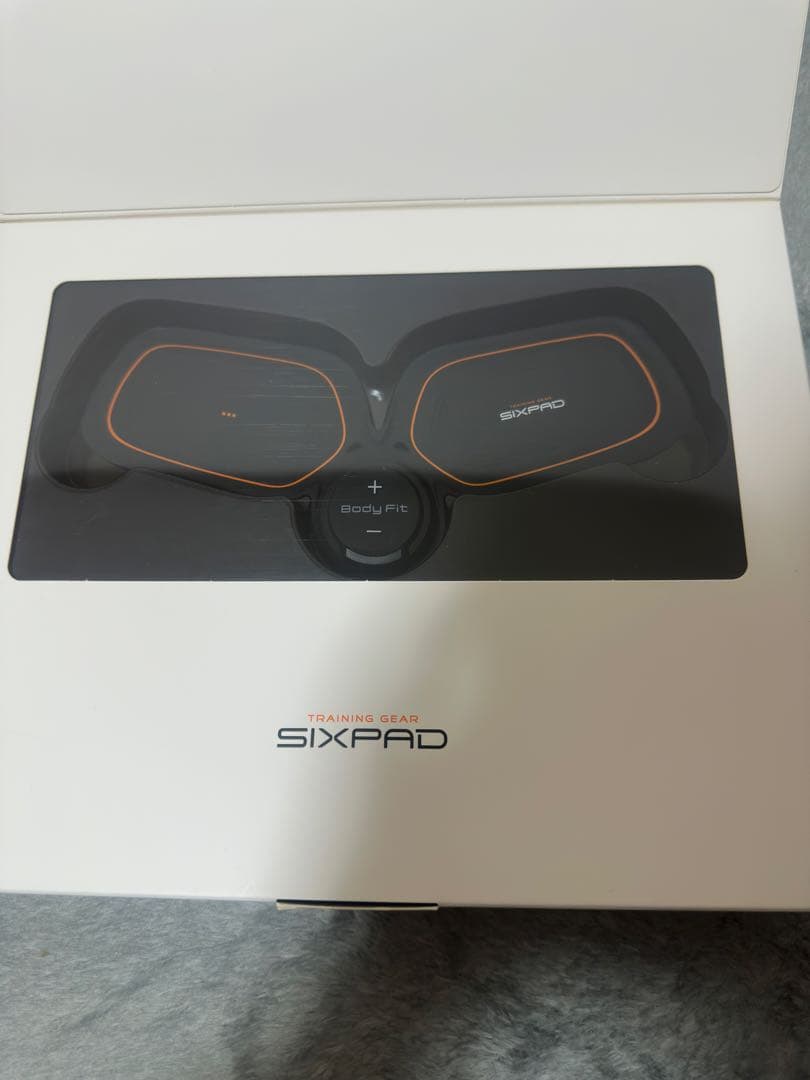 （美品）SIXPAD三点セット　ジェル替付き
