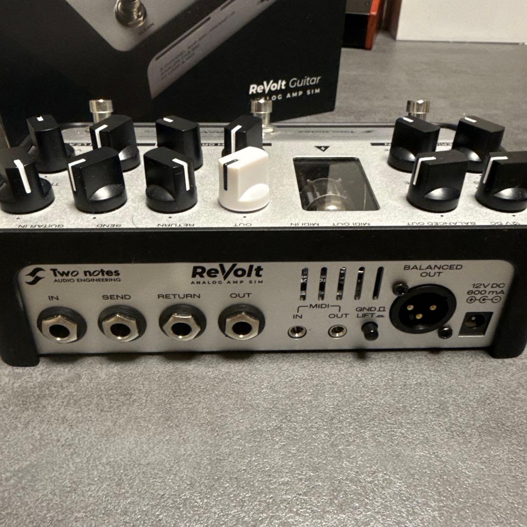 Two notes ReVolt Guitar アンプシミュレーター