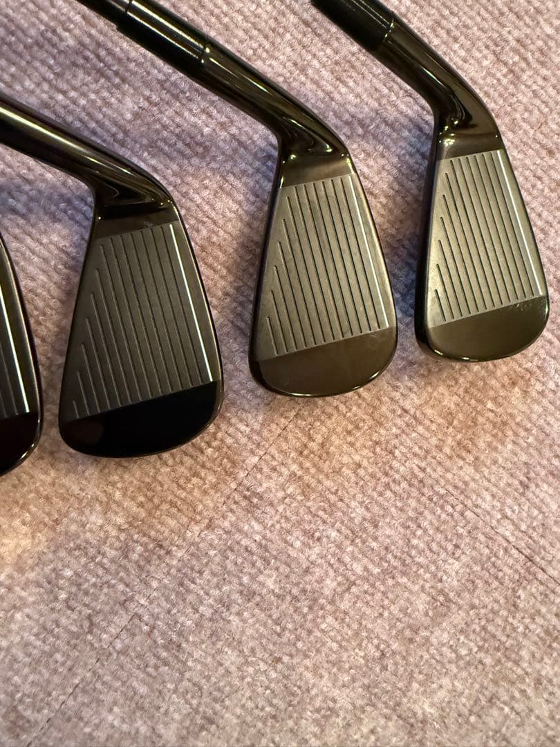 TaylorMade P-790 フォージドアイアンセット 6本　ブラック