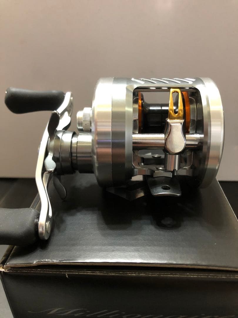 【希少！未使用】ダイワ ミリオネア CT SV 70 H