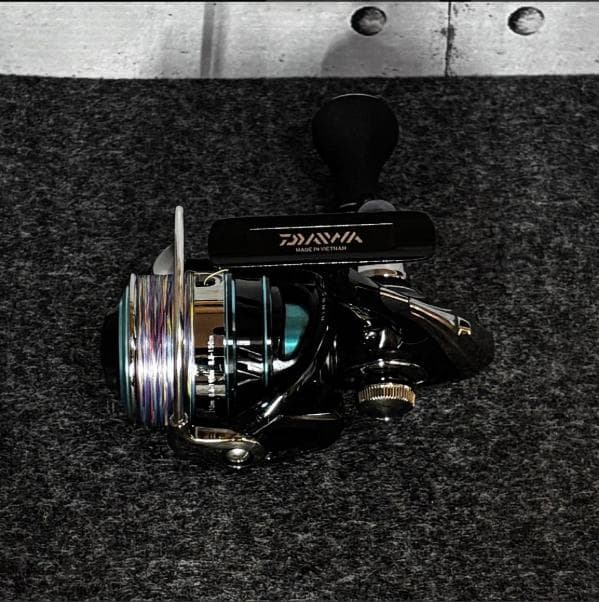 ＜美品＞DAIWA エメラルダス 2508PE-H