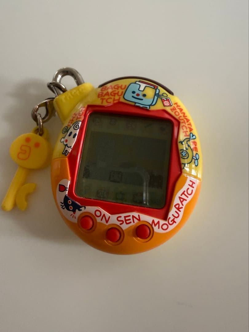 いぇー！ふぁみりーイロイロ！たまごっちプラス ふぁみたまペット