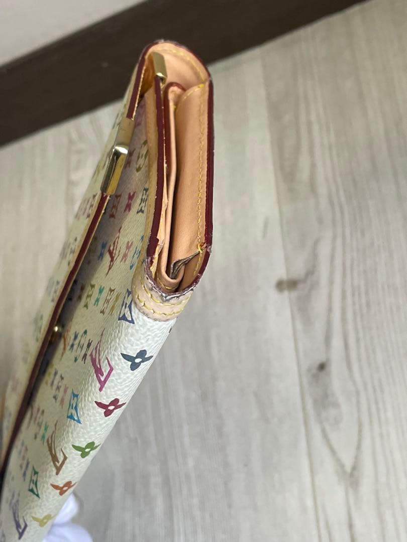 LOUIS VUITTONモノグラムマルチカラー ポルトトレゾール 三つ折長財布