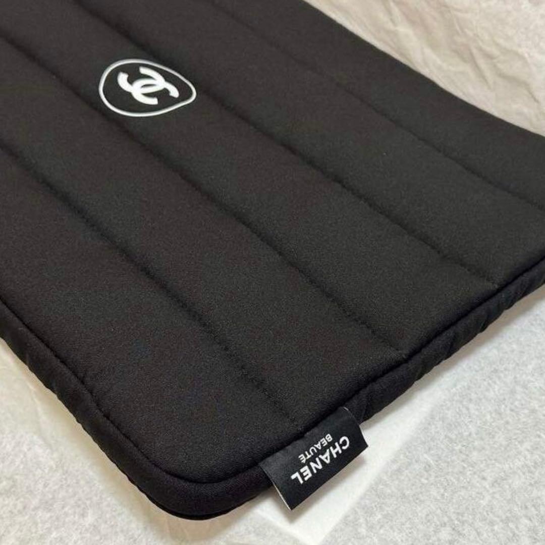 [新品]CHANELシャネル　薄型ノートPCケース　ノベルティ
