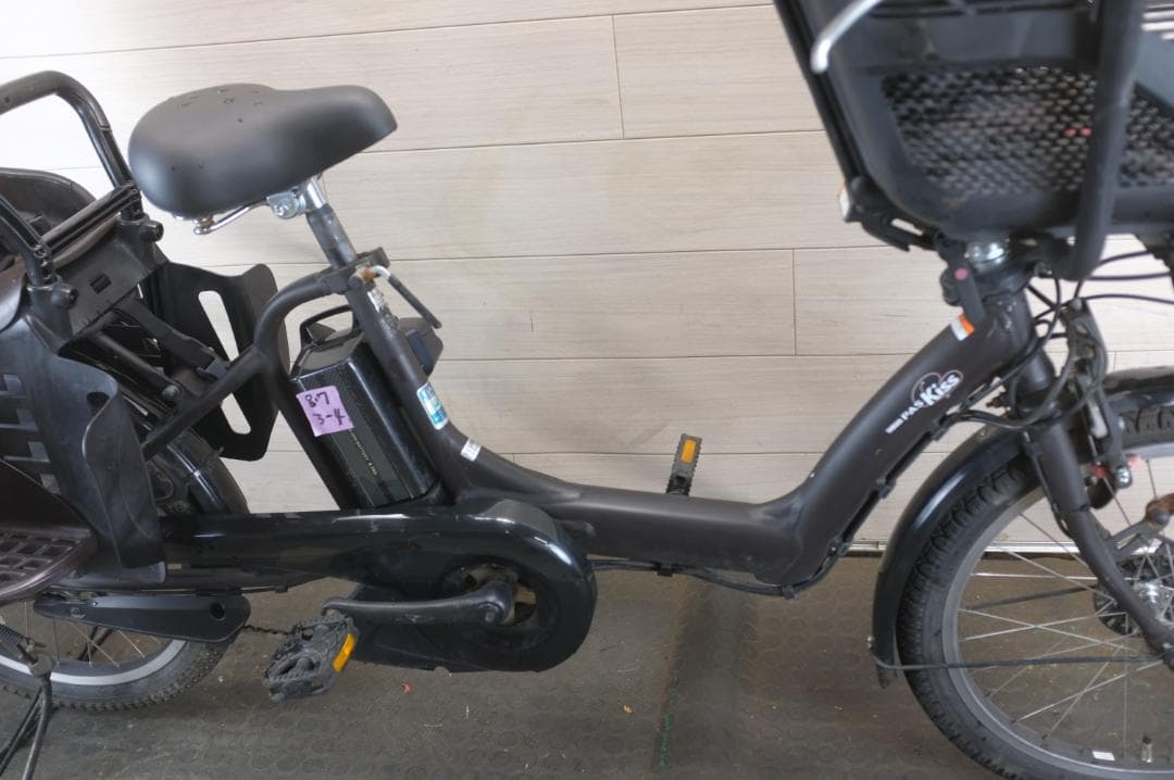電動自転車 ヤマハPAS　KISS 20インチ3段8.7Ah（4点灯）充電器あり