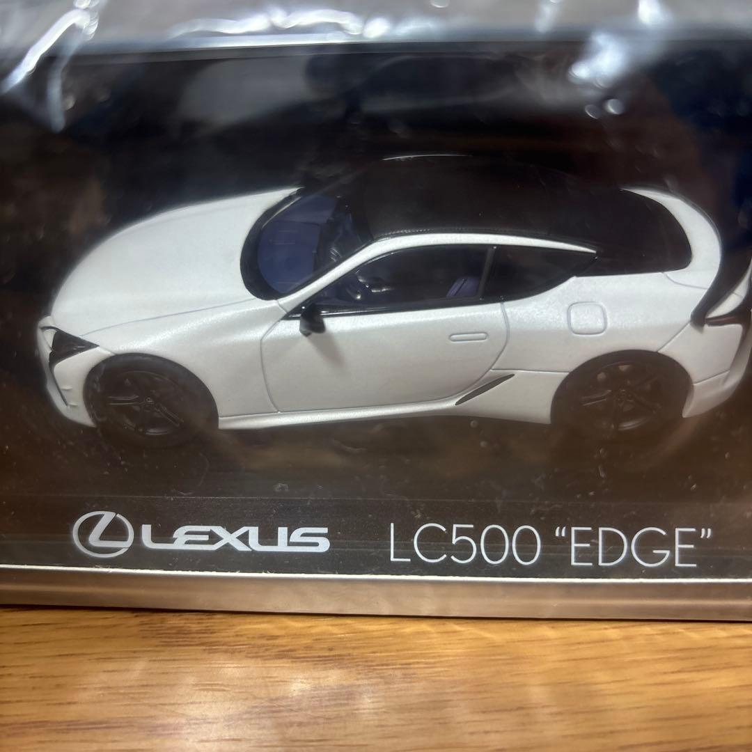 1/43 レクサス LC500ミニカー \"EDGE\" 京商