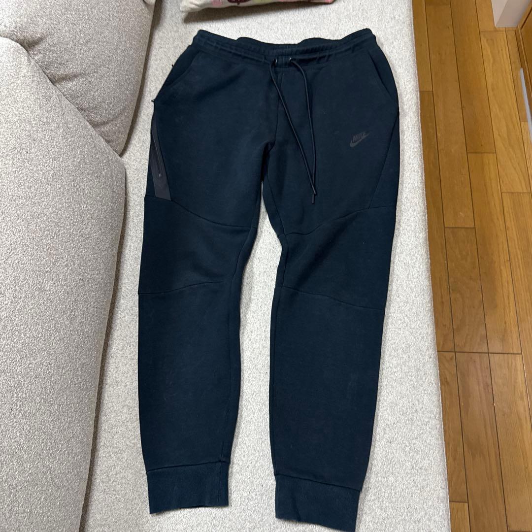 NIKE テックフリース　上下セットアップ