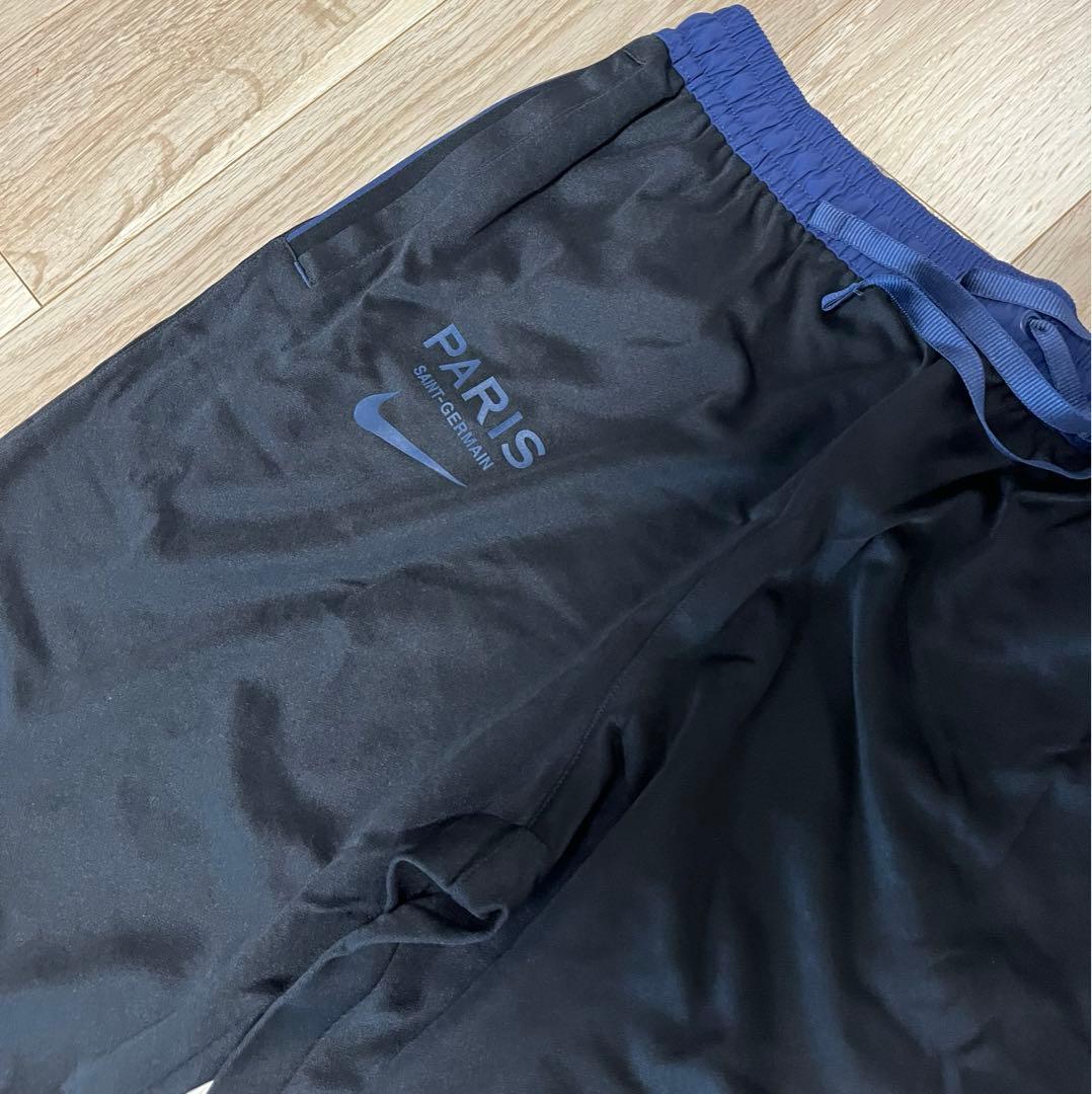 NIKE PSG パリサンジェルマン　トラベルパンツ　ジャージパンツ　新品　L
