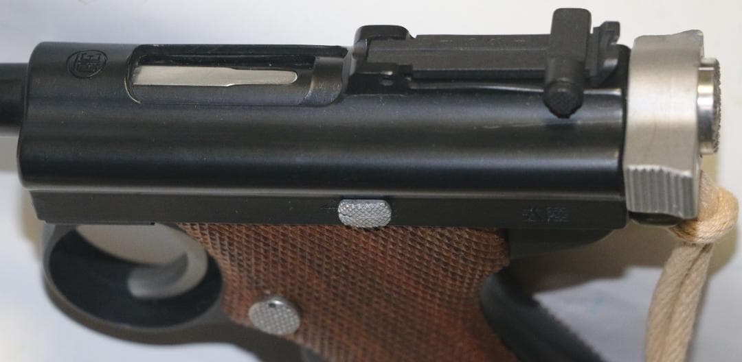 超希少　六研製　プラモデルガン　,南部式自動拳銃（陸式）無可動鑑賞用 　合法品
