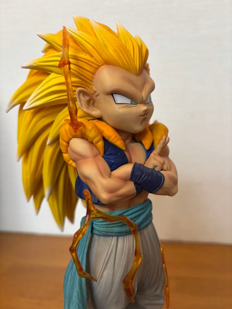 ドラゴンボール　ゴテンクス　スーパーサイヤ人3　フィギュア