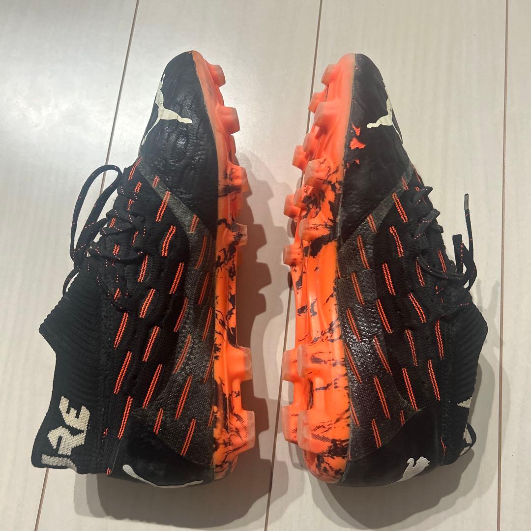 PUMA future 6.1 トップモデル
