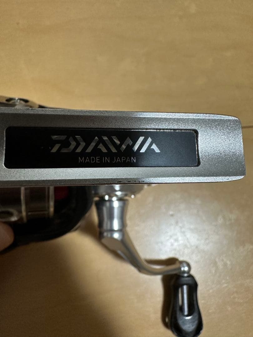 ダイワ　イグニスタイプR 2505H スピニングリール